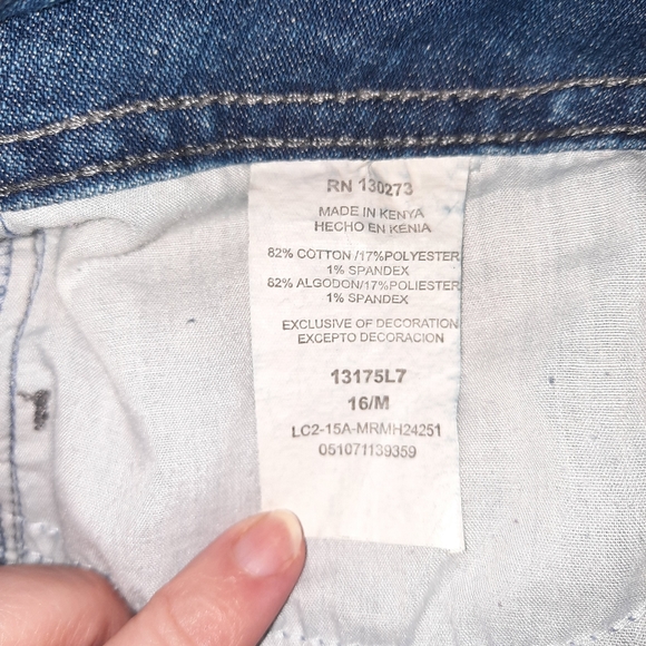 RIDERS BY LEE WOMEN'S DENIM CAPRI PANTS | SIZE 16M - Picture 4 of 9